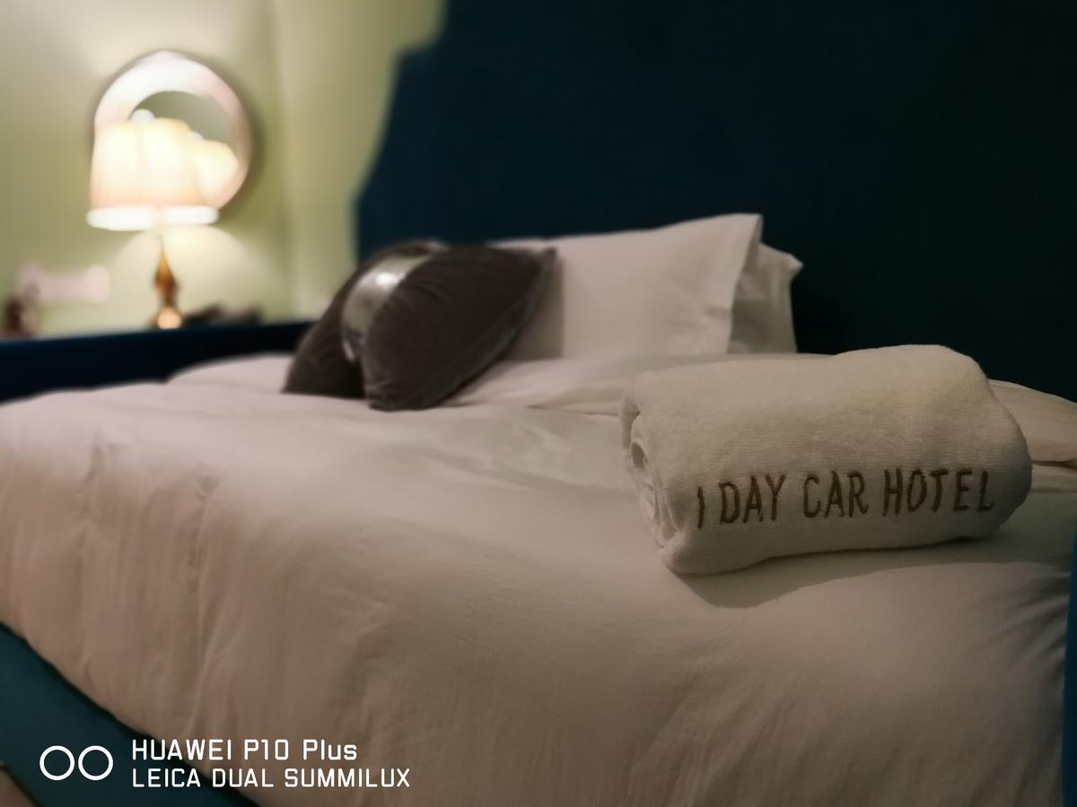 1 Day Car Hotel Station 18 Ipoh Buitenkant foto