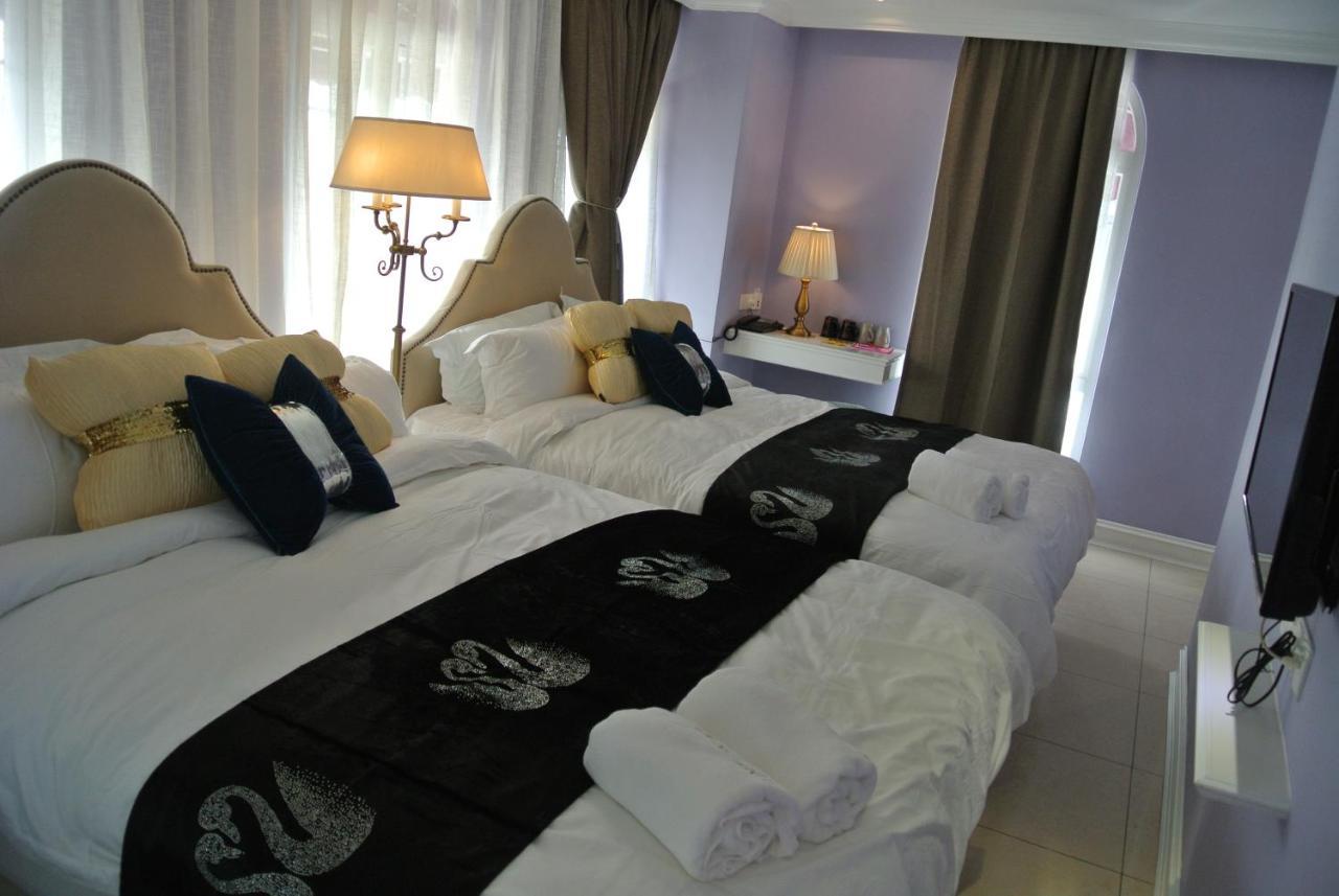1 Day Car Hotel Station 18 Ipoh Buitenkant foto