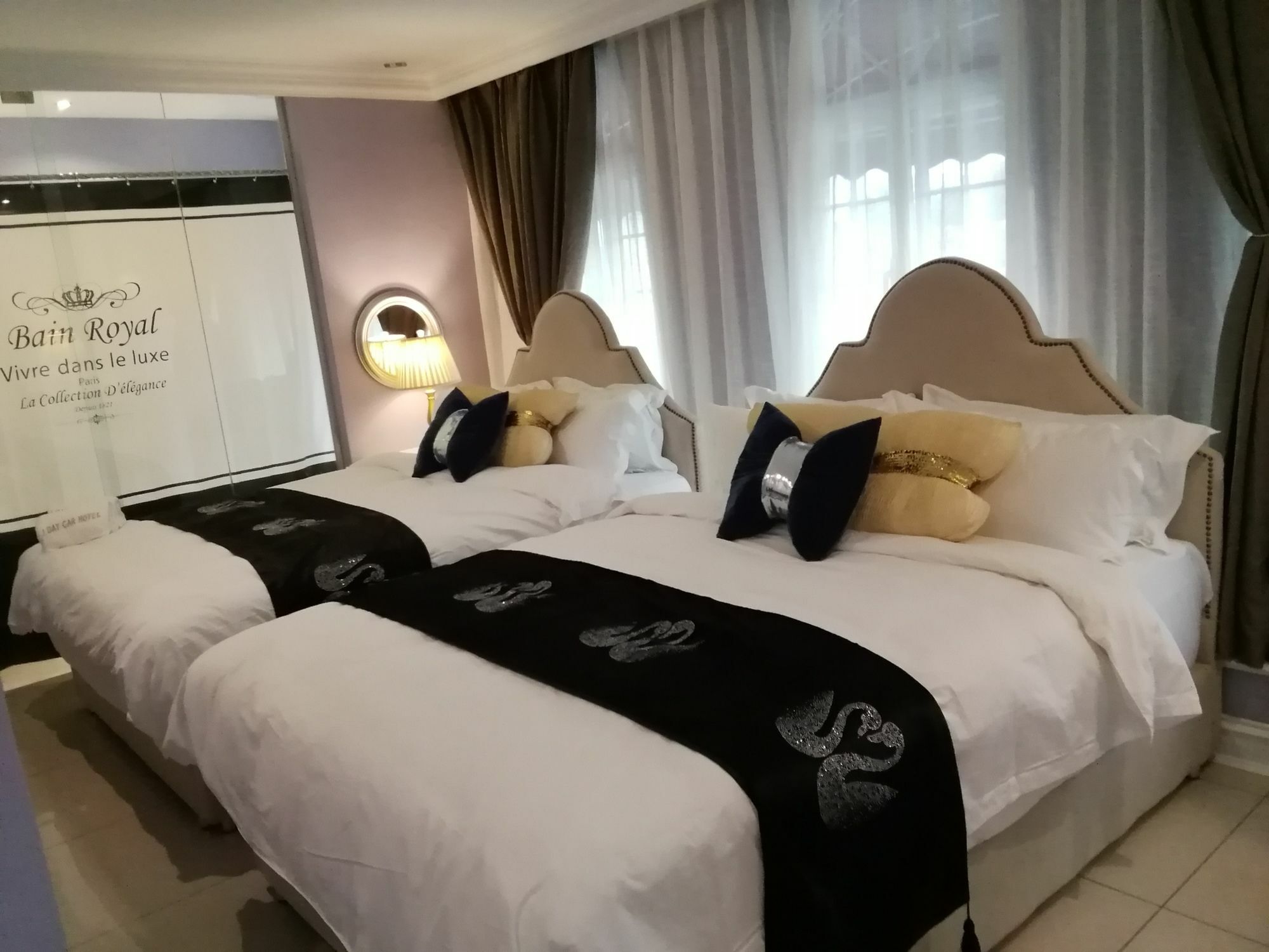 1 Day Car Hotel Station 18 Ipoh Buitenkant foto